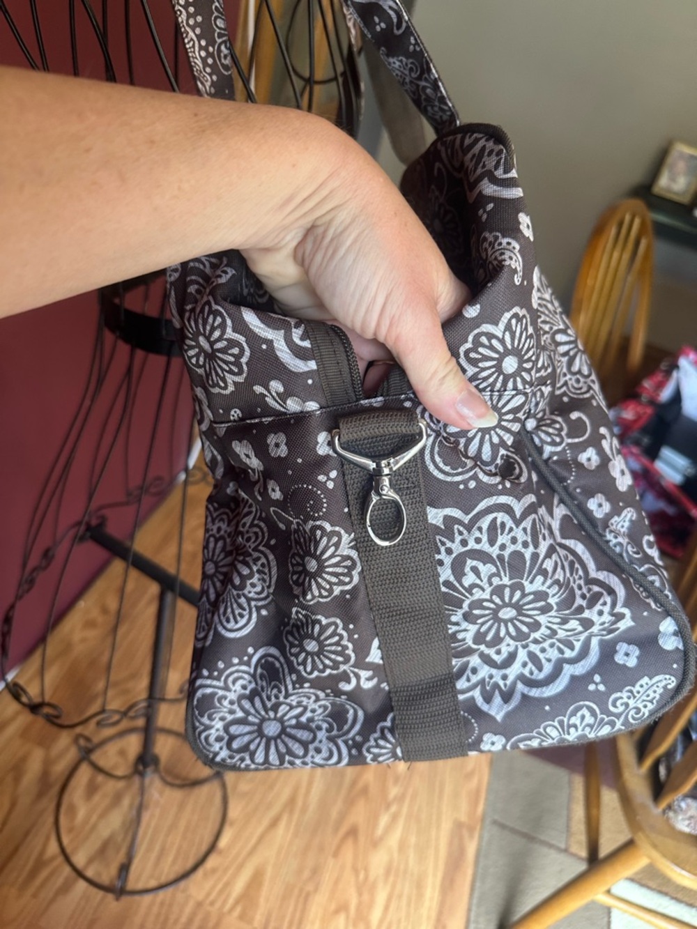 Thirty one woodblock floral large weekender duffle bag - Picture 1 of 14